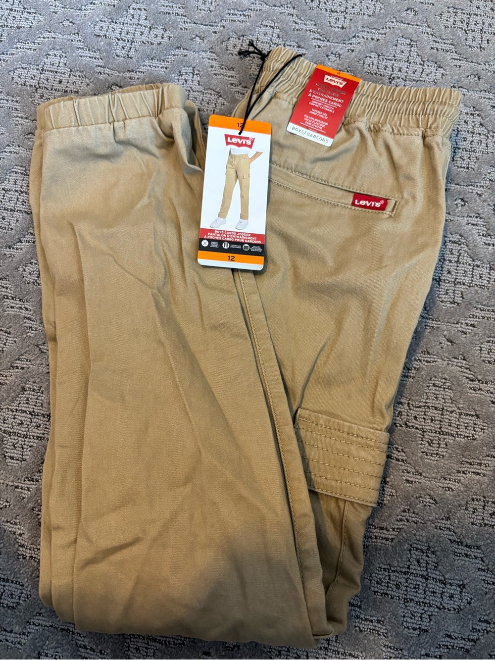 Levi's boys Khaki Cargo Pants with Elastic Waist